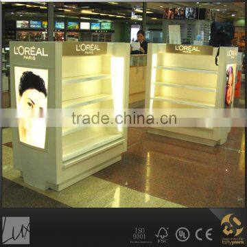 Cosmetic display cabinet and showcase