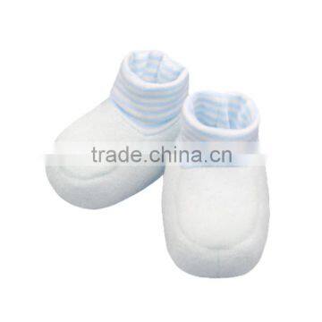 Super soft newborn shoes light blue