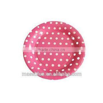 Dark pink color paper plate with white color dot for dinner