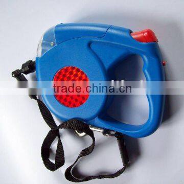 Retractable dog leash with led light