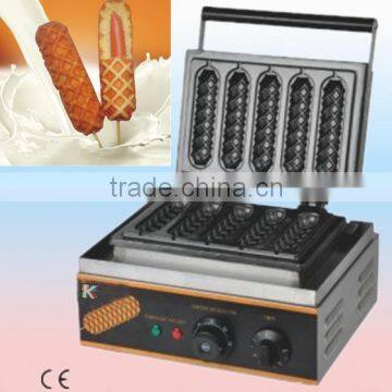 Hot dog corn dog making machine