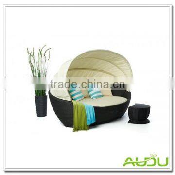 Audu All Weather Daybed/All Weather Outdoor Waterproof Daybed With Table