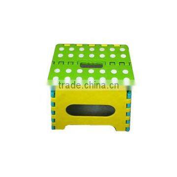 Simplify Plastic Folding Step Stool With Handle photo-3