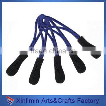 2016 fashion soft PVC/rubber/silicone custom puller competitive price zipper slider zip puller handbags