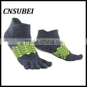 Bright green jacqaurd ear ankle support five toe lady merino wool anti-slip yoga dresses for women socks