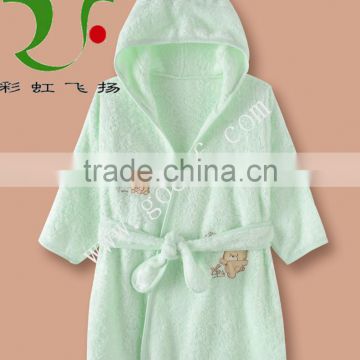 100% cotton plain color baby hooded bathrobe