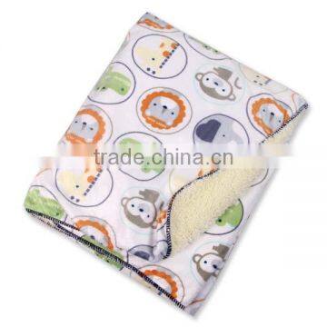 circle animal head pattern embrodered 102*76cm fleece baby blanket