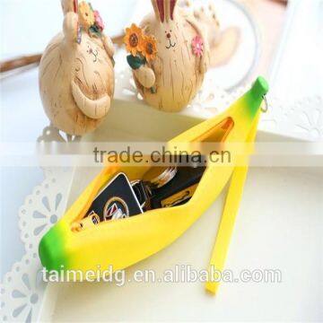 Lower price banana change purse