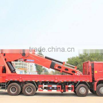 Howo 8*4 70T Crane Truck Gets up With the Heavy and Transport Vehicle Truck With Loading Crane photo-2