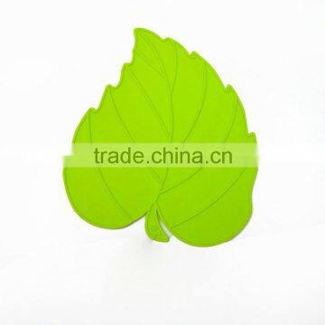 YANGJIANG factory manufacture new design promotional leaf shaped silicone coffe cup mat