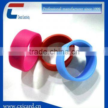 China supplier wholesale cheap charity wristbands free sample silicone wristbands