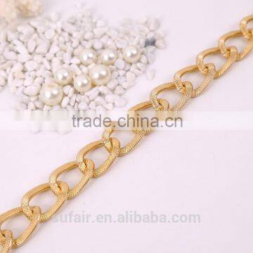 2016 Factory Direct Latest Technology Sell Multi-Surface Grinding Embossed Aluminum Chain photo-3