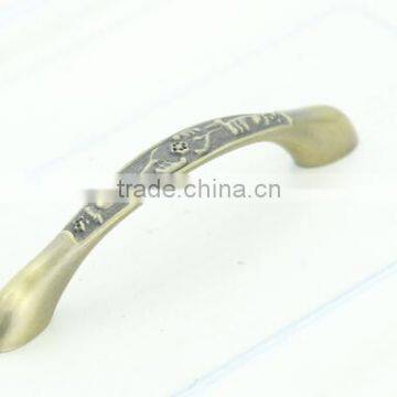 China Supplier Furniture Handle & Knob