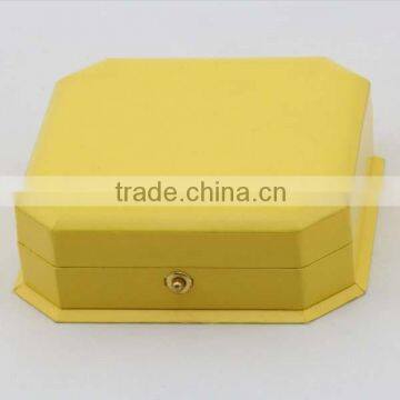 Elegant yellow jewelry boxx(SJ_60013-1)