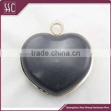 150*123mm Light Gold Heart Shape Purse Frame With Rhinestone Ring Clutch Frame With Plastic Shell photo-2