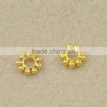 Bronze gold costume jewelry accessory P6502