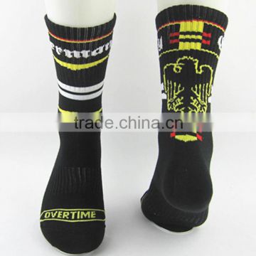 OEM new design soccer unisex sport socks