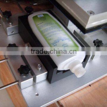 Semi-automatic Labeling Machine