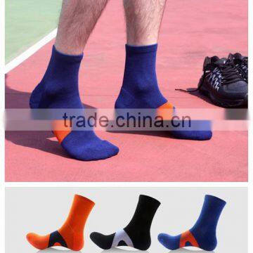 Top quality outdoor mens sport sock