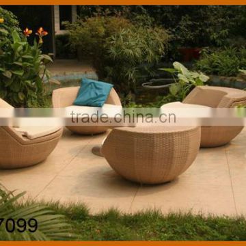 Outdoor Round Shape Stackable Wicker Sofa Set