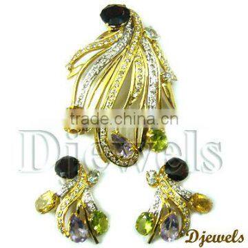 Diamond Pendant Sets, Yellow Gold Pendant Sets, Diamond Jewelry