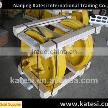 Heavy equipments spare parts front idler roller