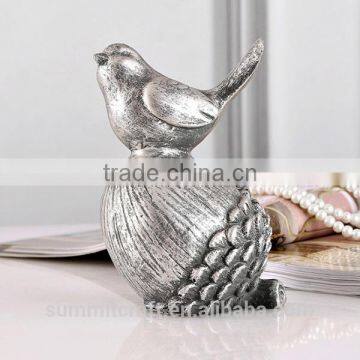 Qute Bird Standing on Nut Resin Small Silver Bird Figurines photo-3