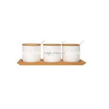 spice rack set with ceramic jar