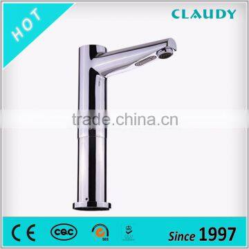 2016 Hot Sales Long Neck Wall Mounted Automatic Shut off Faucet for Kitchen