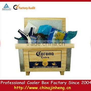 wooden ice cooler box with lid