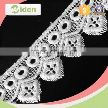 2016 summer item Dubai lace market pom pom lace chemical lace