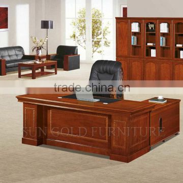 Luxury Classic MDF with Veneer Painting Executive Desk (SZ-OD519)