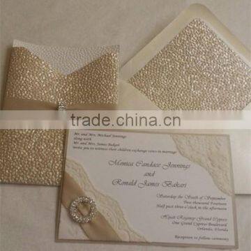 pebble pocket fold embossed wedding invitations for buckle and lace                        
                                                Quality Choice