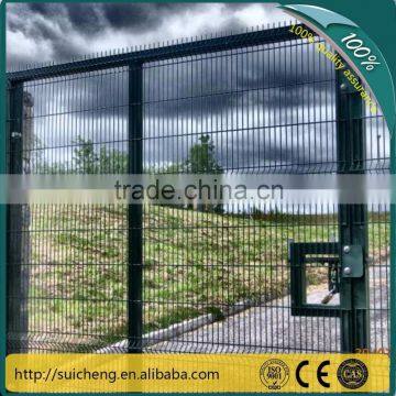 Guangzhou Factory Trade Assurance Supplier yard guard welded wire fence/green coated welded wire fence