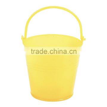 2016 New Fashion Style Personalized Customized Decorative Plastic Bright Yellow Pails Wholesale Cheap Mini Buckets With Handle