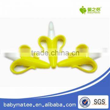 Babymatee Wholesale Funny Baby Banana Teether Toothbrush Colorful Baby Pacifier Manufacturer