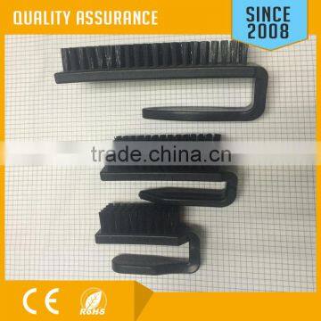 bent handle brush conductive Brush