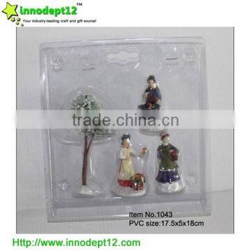 Christmas Decoration Figurines Set of 4, Polyresin Figurines