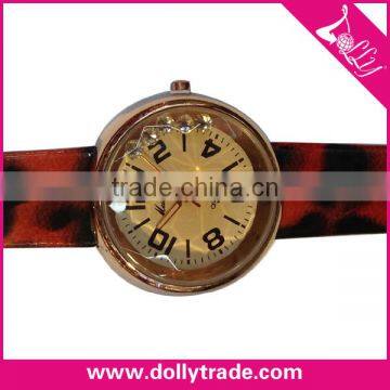 Women Watches Vogue Vintage Hand Quartz Fashion Bracelet Lady Watch