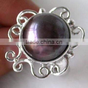 rose shaped tihatian pearl ring