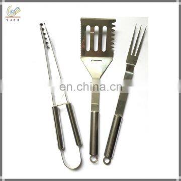 2017 hot sale Set of 3 pcs top grade bbq grill tool set,Silver