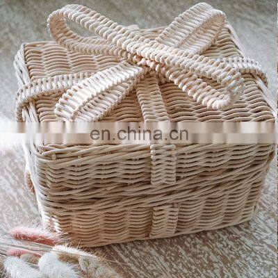 Best Price Hot Sale Square Rustic Woven Rattan Gift box pot suitable for storing small items Vietnam Supplier