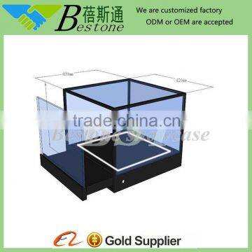 Custom made free standing table top glass display case for cosmetic shop furniture