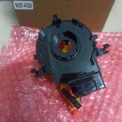 84307-47020 New Front High Quality Part for Toyota Yaris Prius C 8430747020 photo-3