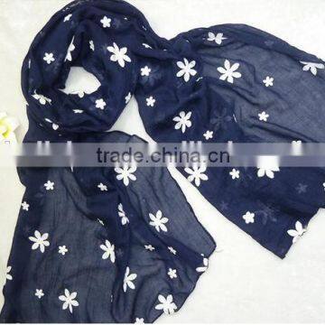 Wholesale Wide Flower Embroidery Cotton Ladies Fashion Scarf
