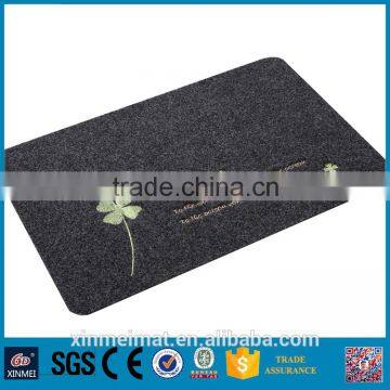 Anti slip indoor or outdoor flooring mat