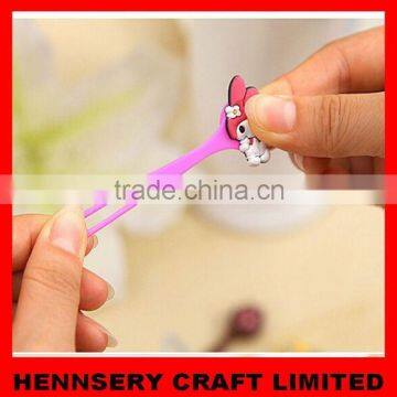 Customized Shape and Logo Soft Pvc Rubber Custom Headphone Cord Cable Winder