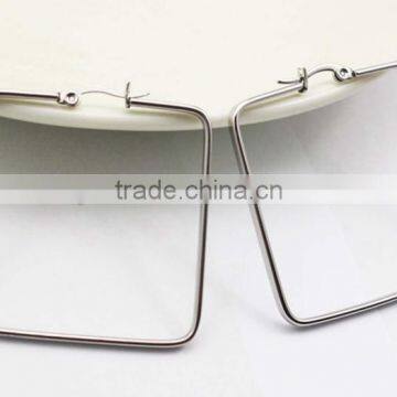 Factory direct sale cheap fashion hoop earrings stainless steel 34mm*34mm size Top Quality