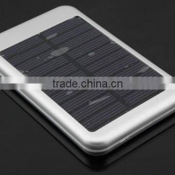 Factory high quality 2600mah USB mobile solar charger with LED flashlight for mobiles