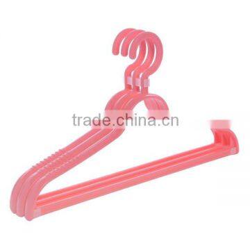 PP hanger for home application